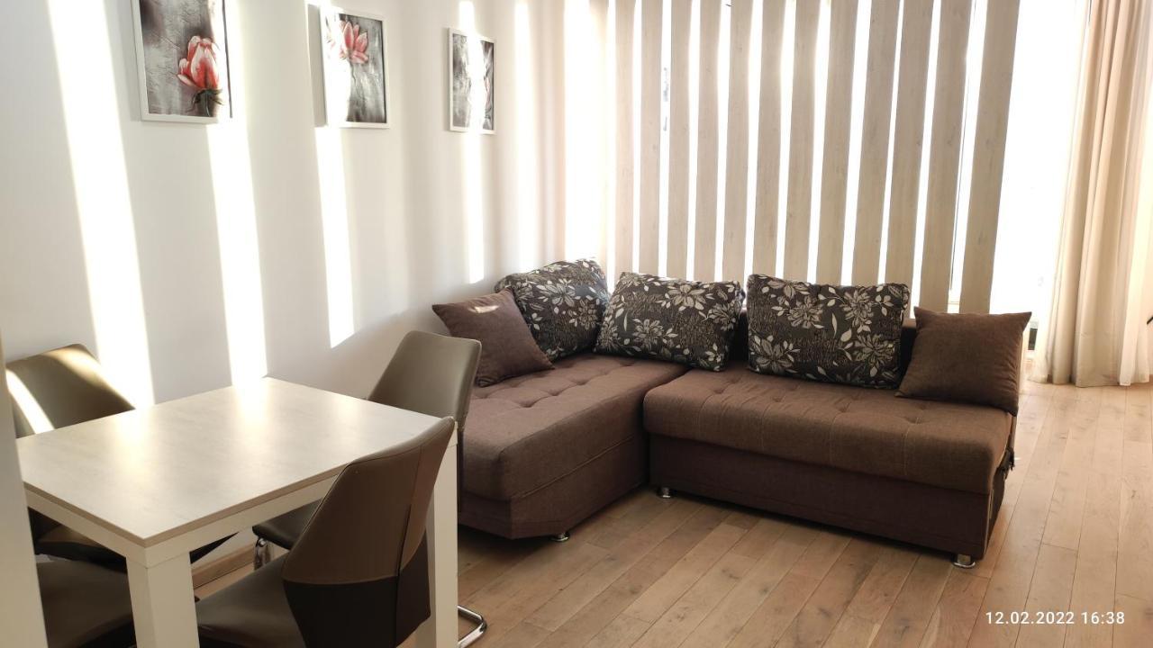 Apartments Beatrice Rafajlovići Eksteriør bilde