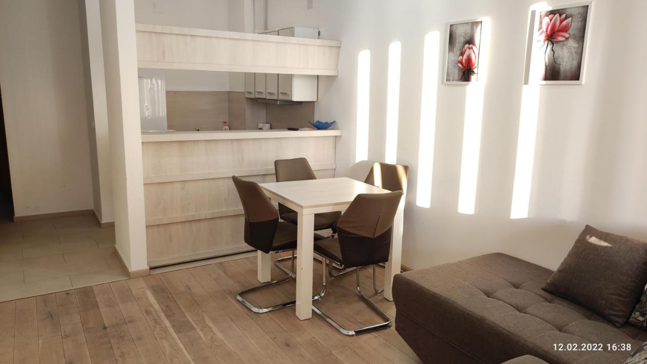 Apartments Beatrice Rafajlovići Eksteriør bilde