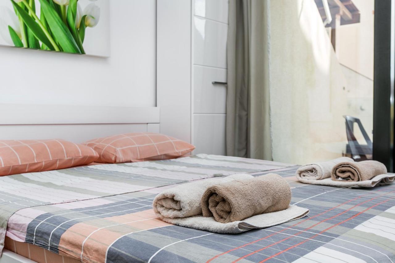 Apartments Beatrice Rafajlovići Eksteriør bilde