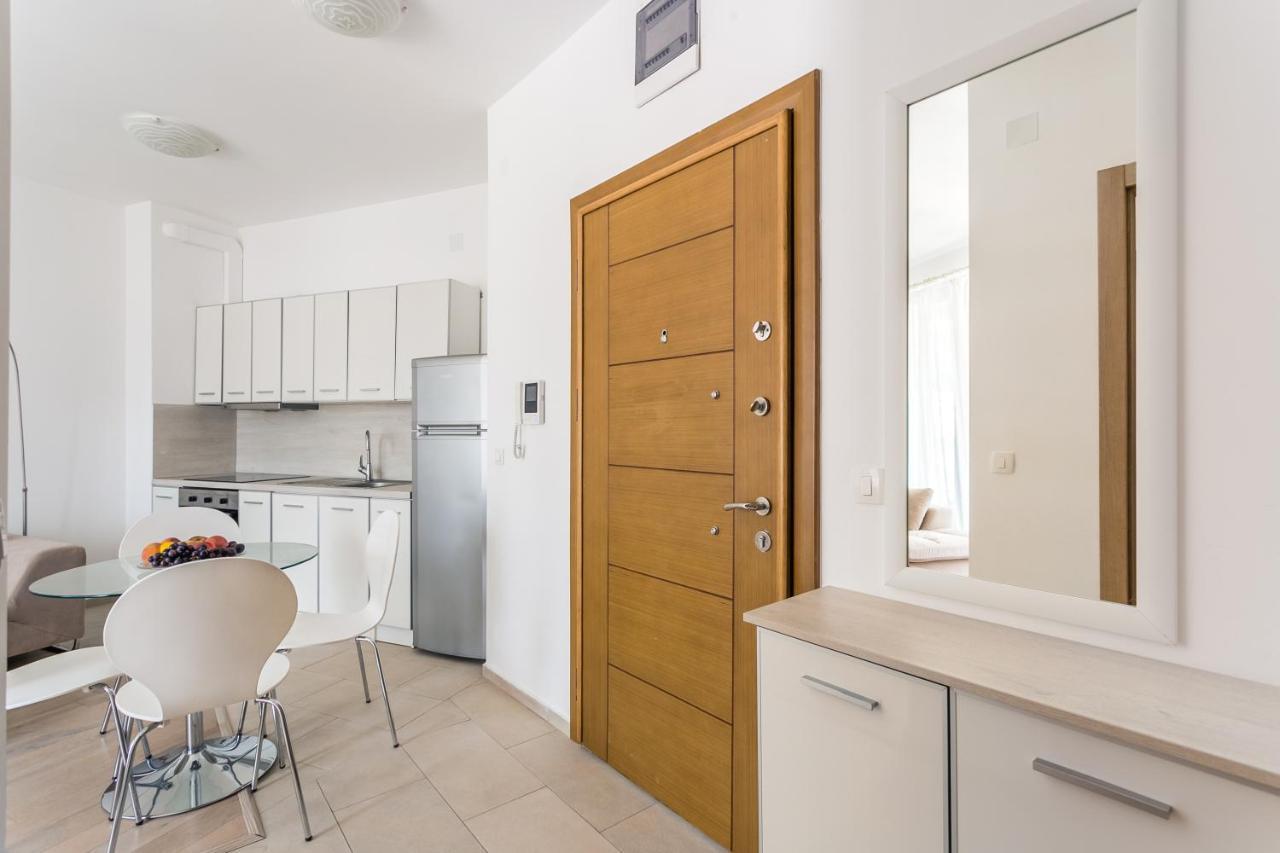 Apartments Beatrice Rafajlovići Eksteriør bilde