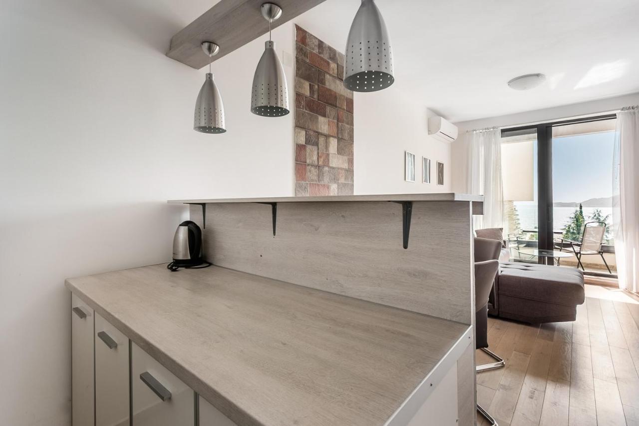 Apartments Beatrice Rafajlovići Eksteriør bilde