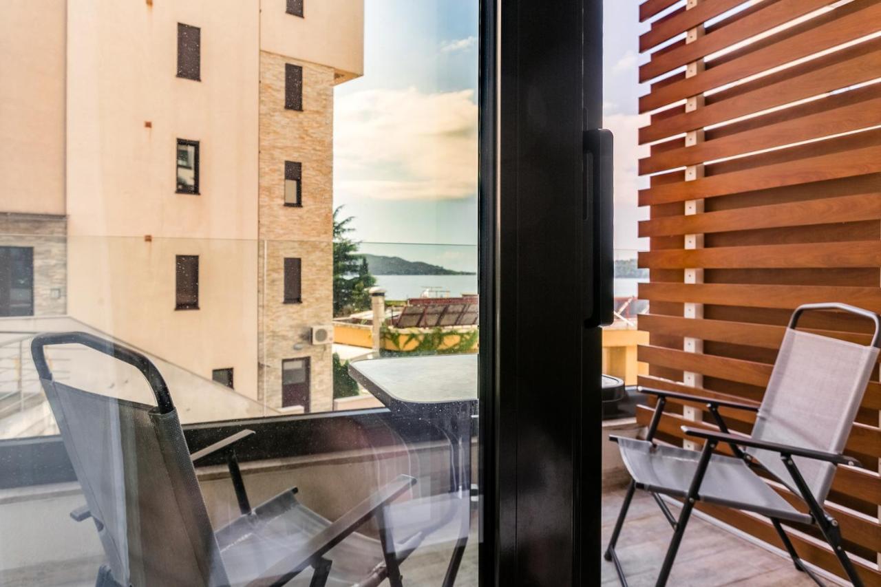 Apartments Beatrice Rafajlovići Eksteriør bilde